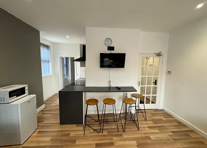 Mk Apartments, Chorlton, Manchester, Car Park